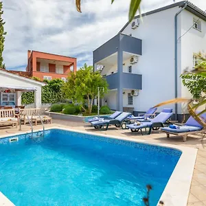  Ferienhaus Nature & Sea With Pool