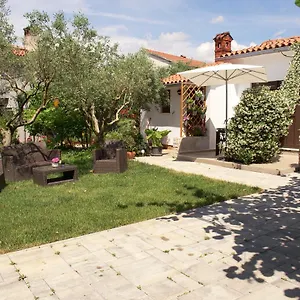  Ferienhaus Wine Garden