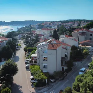 Antic Apartmán