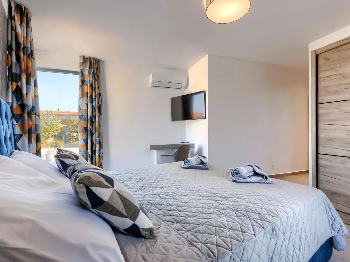 Holiday Home Villa Mi By Interhome Pula